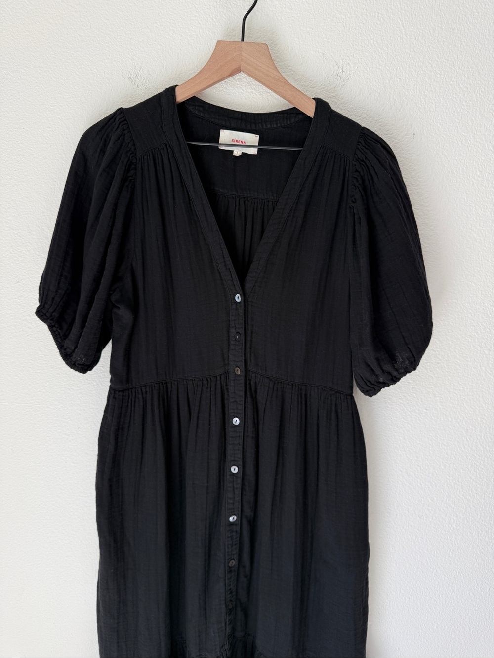 XiRENA Black Lennox Dress - Button-Front Midi Dress with Puff Sleeves - Small - Picture 3 of 12